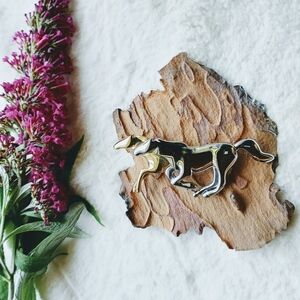 Vintage Liz Claiborne gold & silver tone wild horses brooch, broncos, equestrian